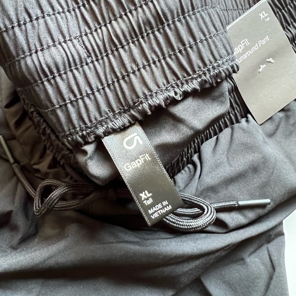 NWT GapFit High Rise Runaround Pant XL TALL - Picture 3 of 3